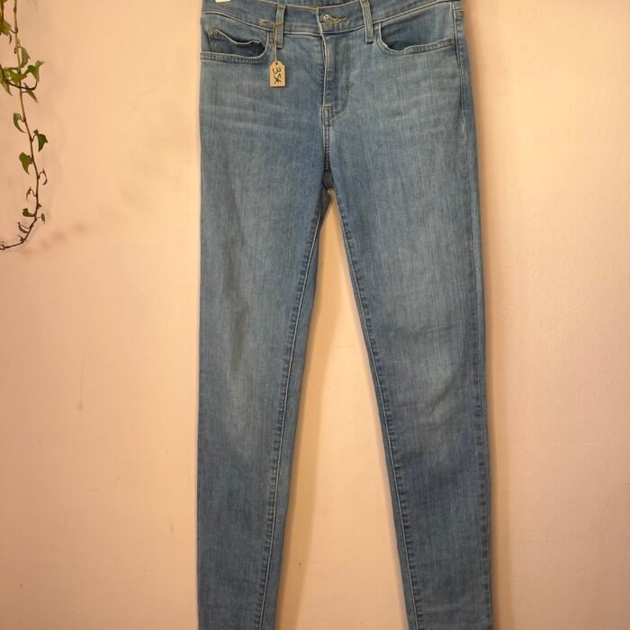 Levi's 710